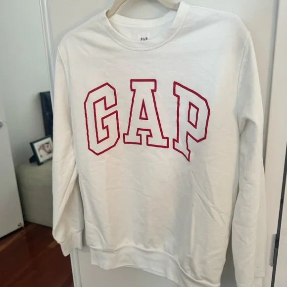 GAP red varsity letter white sweatshirt - Picture 4 of 5